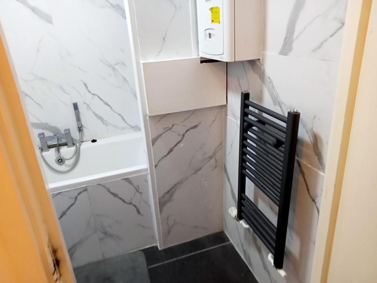 Studio Apartment In London, Bethnal Green ภายนอก รูปภาพ
