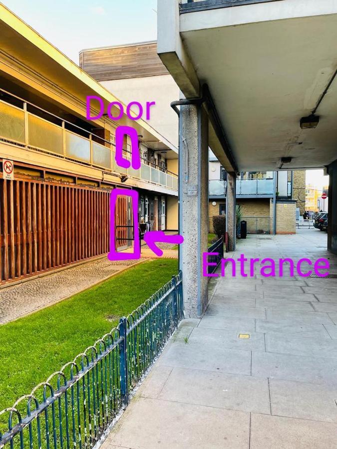 Studio Apartment In London, Bethnal Green ภายนอก รูปภาพ