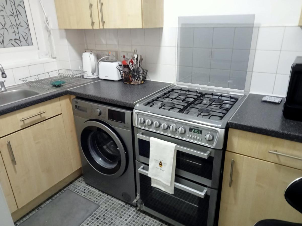 Studio Apartment In London, Bethnal Green ภายนอก รูปภาพ