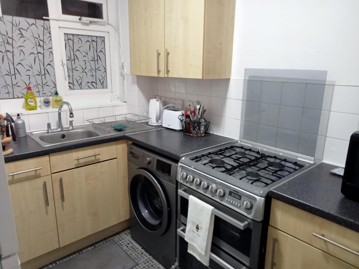 Studio Apartment In London, Bethnal Green ภายนอก รูปภาพ