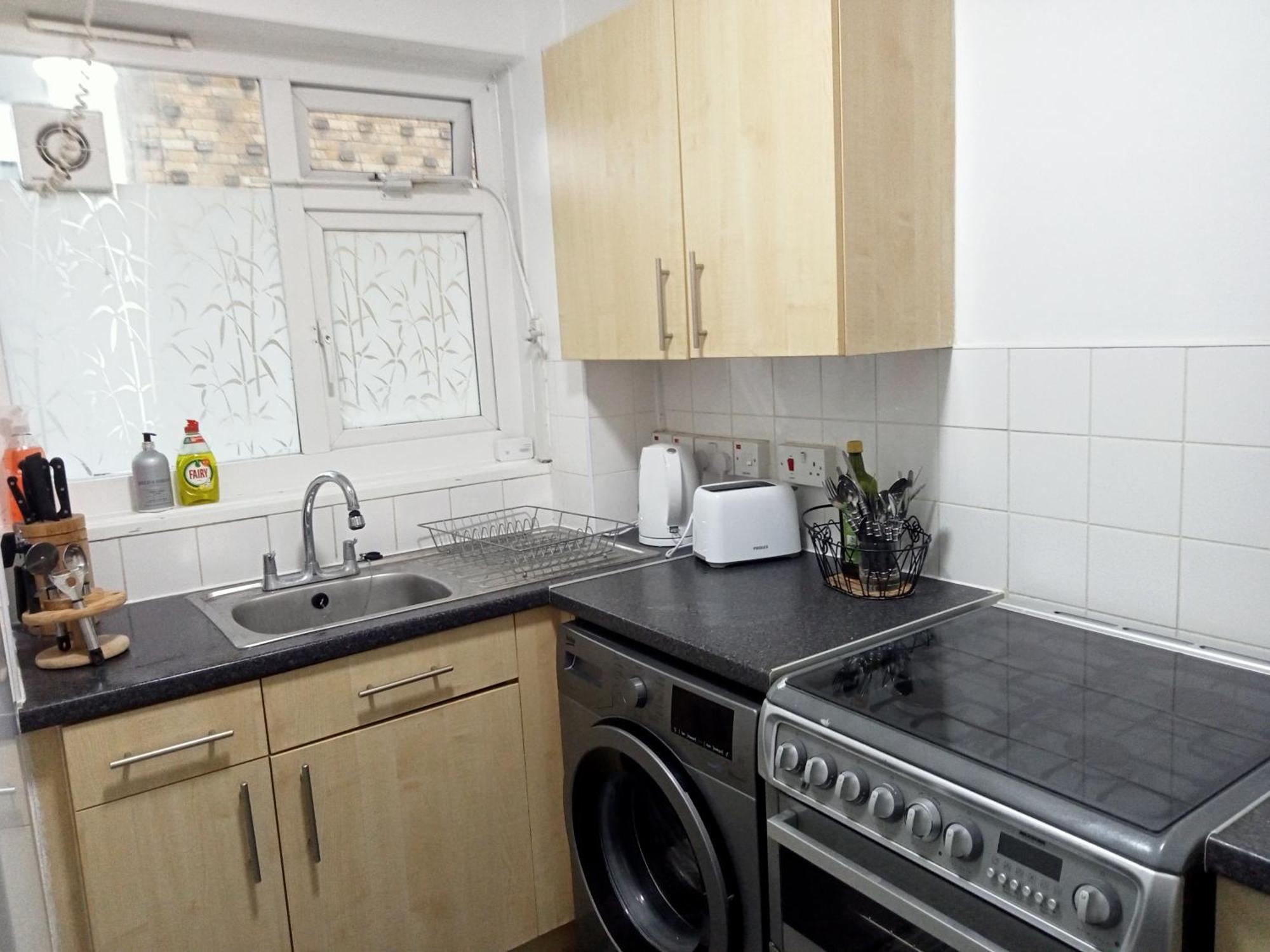 Studio Apartment In London, Bethnal Green ภายนอก รูปภาพ
