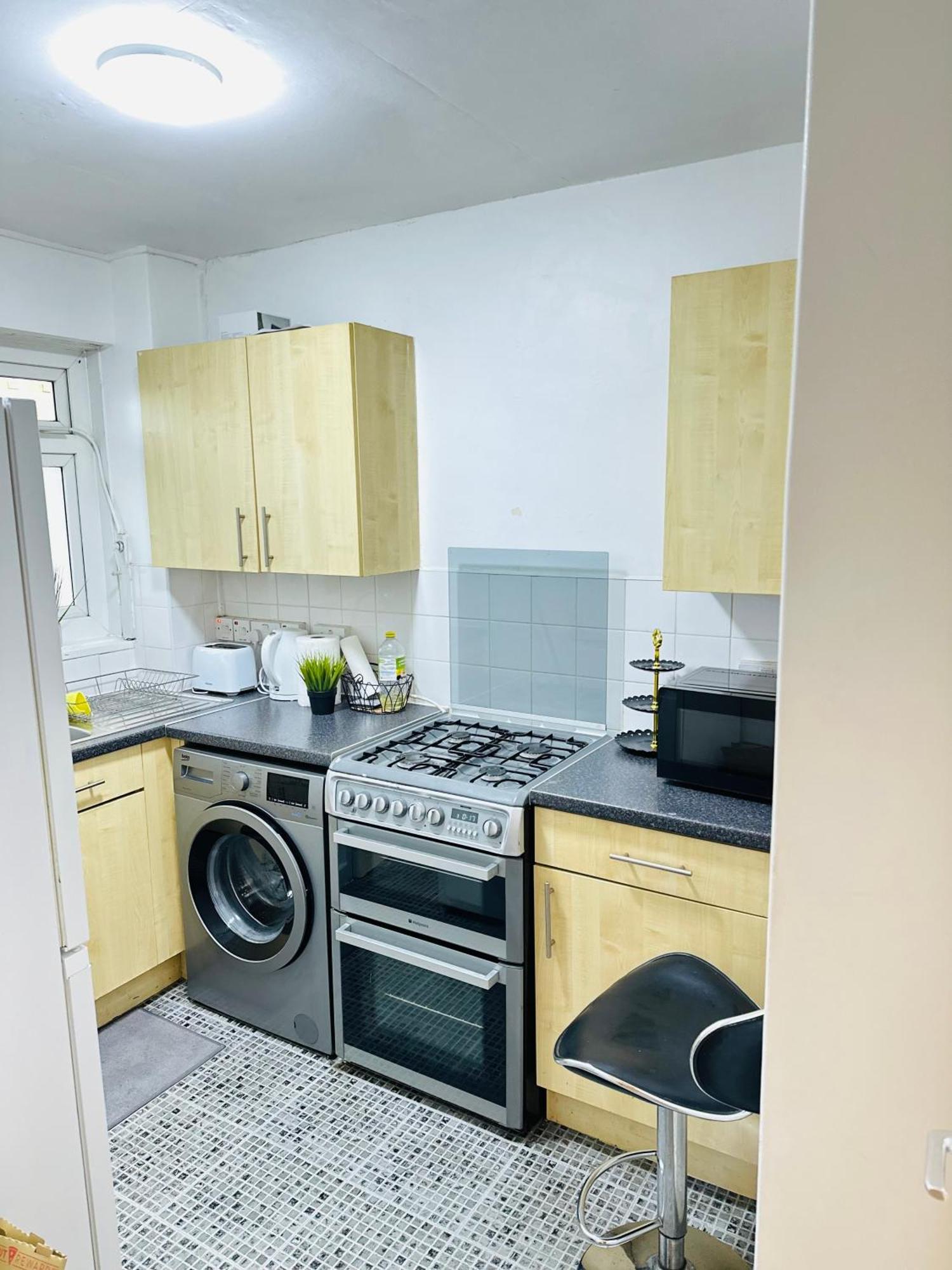 Studio Apartment In London, Bethnal Green ภายนอก รูปภาพ